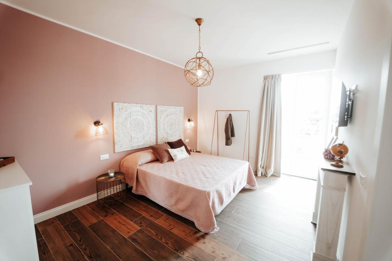 Bed and Breakfast Almasol - Charme Experience Castellana Grotte Exterior foto