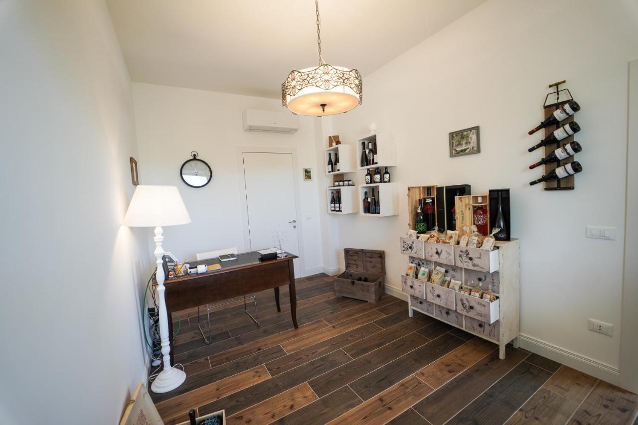 Bed and Breakfast Almasol - Charme Experience Castellana Grotte Exterior foto